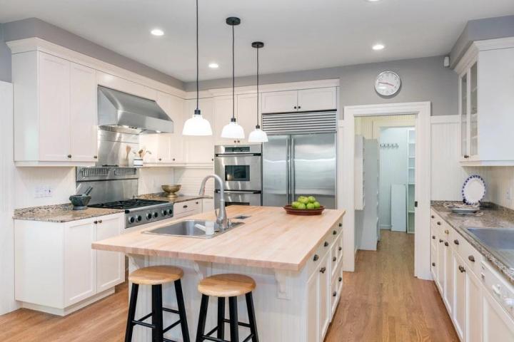 Kitchen and bathroom products Montreal